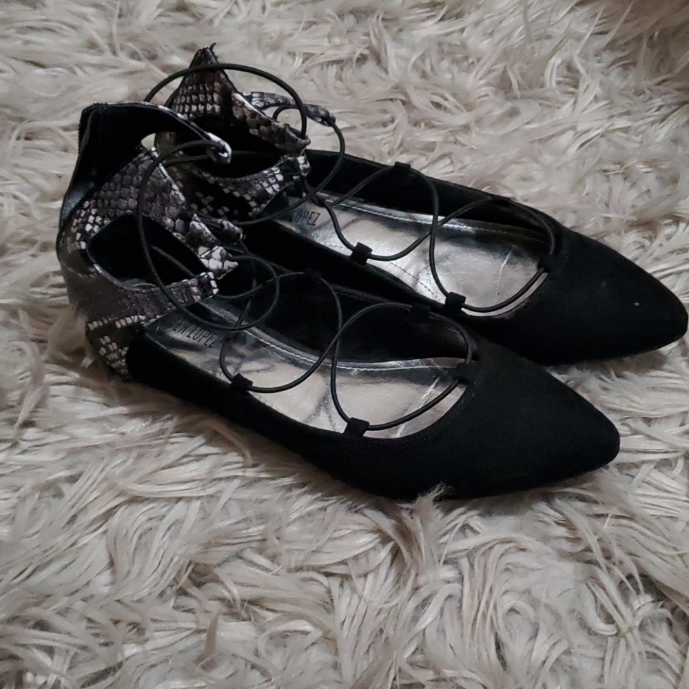 Flat Shoes